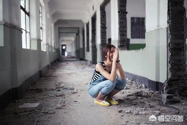 70-200镜头究竟是F2.8实用还是F4实用？