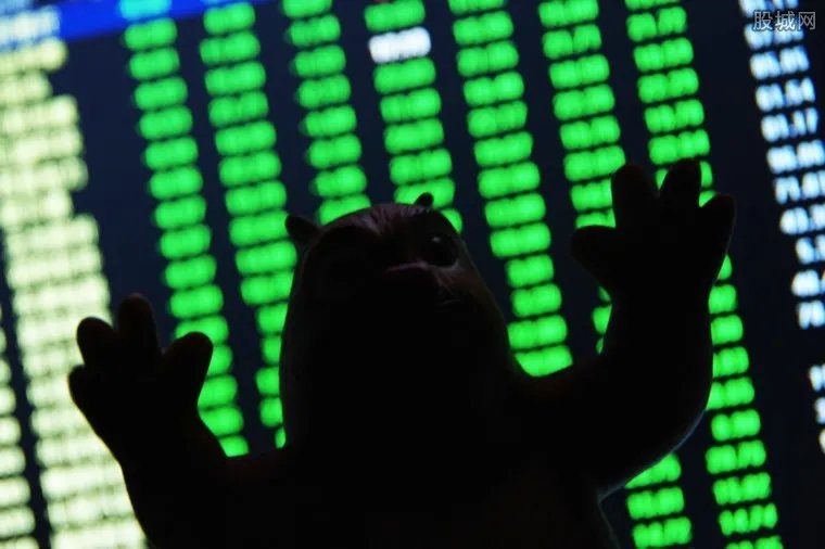 钉子户麦趣尔复牌 停牌半年复牌当日股票跌停