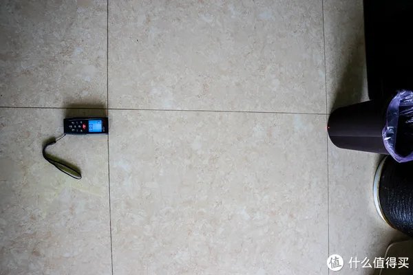 激光测距仪怎么用