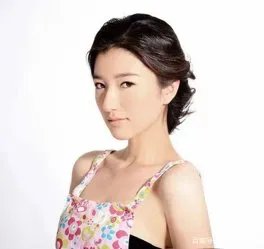 猫脸女孩上非诚勿扰相亲，不料10年内没人敢牵手，卸妆后结局如何？