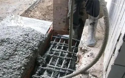 “灌浆法”和“坐浆法”施工工艺有什么区别？