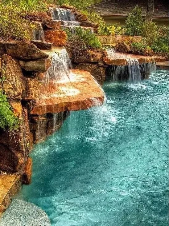 庭院里的这一方石头，历经千年，大有讲究