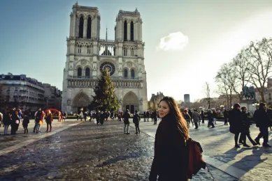 做出国留学的中介有哪些好的？是不是收费都很高？