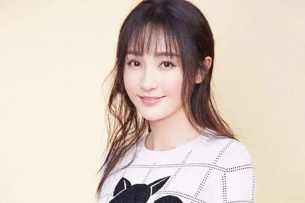 姚笛新婚丈夫背景强大，为何还是没能成功的重回娱乐圈？