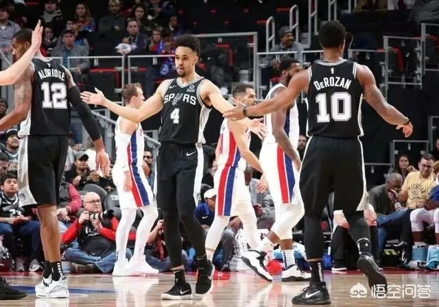 爵士125：105大胜马刺，送给对手四连败，德罗赞25分独木难支，你怎么看？