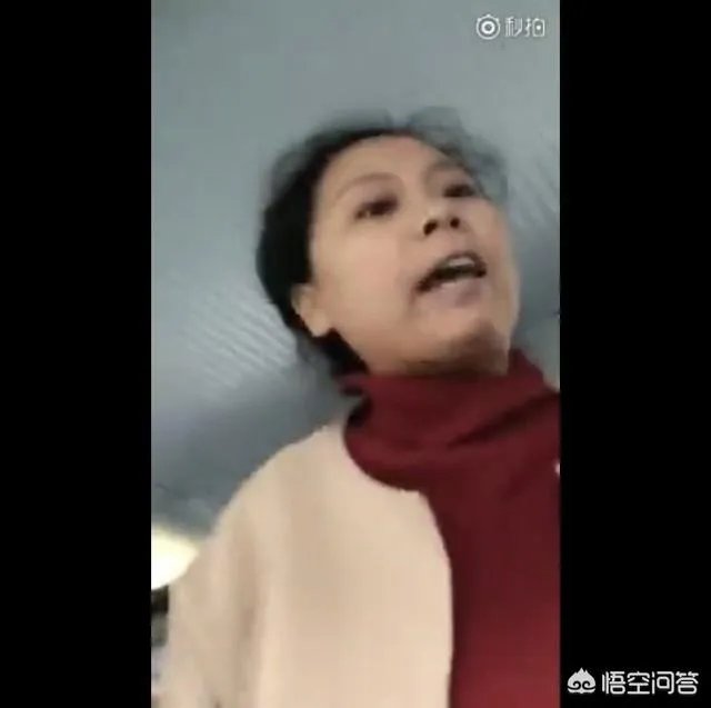 女子高铁上大骂称，高铁吃泡面没公德心，对此事你们怎么看？