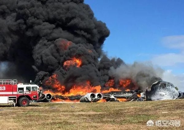 印度又火了，这次是战机扔油箱，到底是怎么回事？