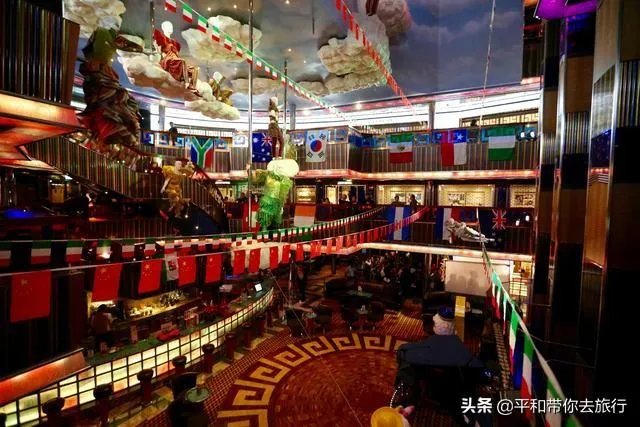 怎样去坐游轮旅游,本人在重庆想到国外游?