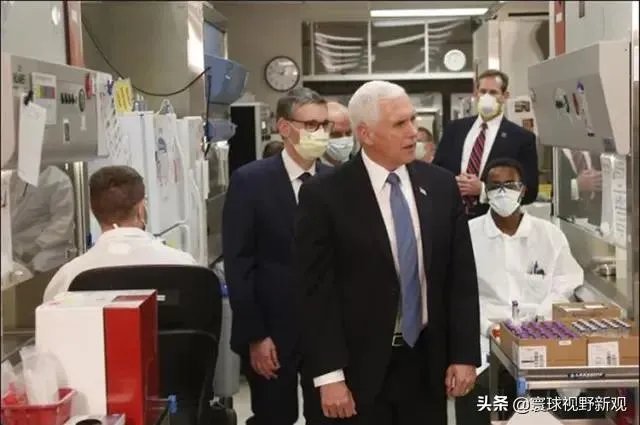 为什么美国那么多人确诊了,但是特朗普周围一直没事?