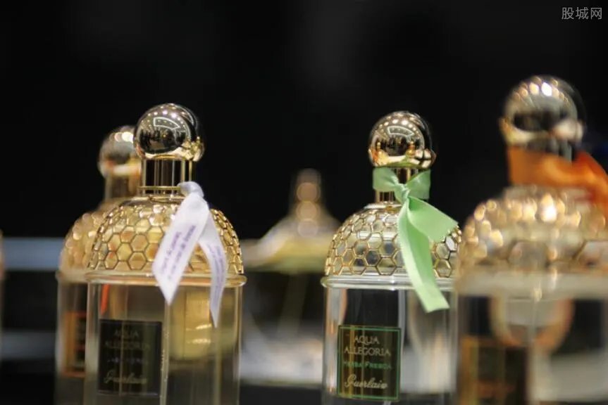 迪奥真我香水价格 大概需要多少钱一瓶