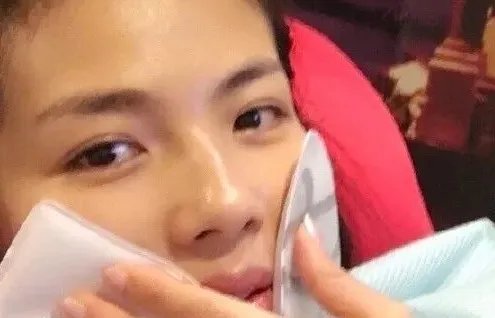 演员刘涛花了300万重做牙齿,一颗牙齿4万多,明星的钱这么好赚?