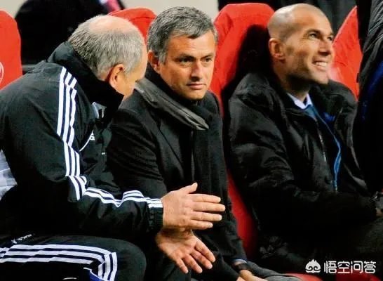 皇马今日18点举行董事会,将宣布齐达内回归,索拉里已与队友告别,你怎么看?