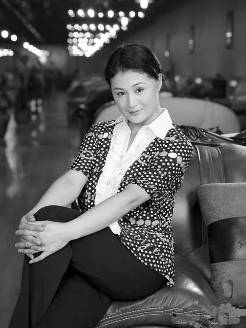 于月仙的死是不是有点奇怪,怎么就被骆驼撞死了呢?