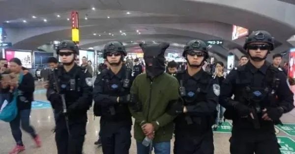 番禺运钞车劫案破事件是怎么回事？