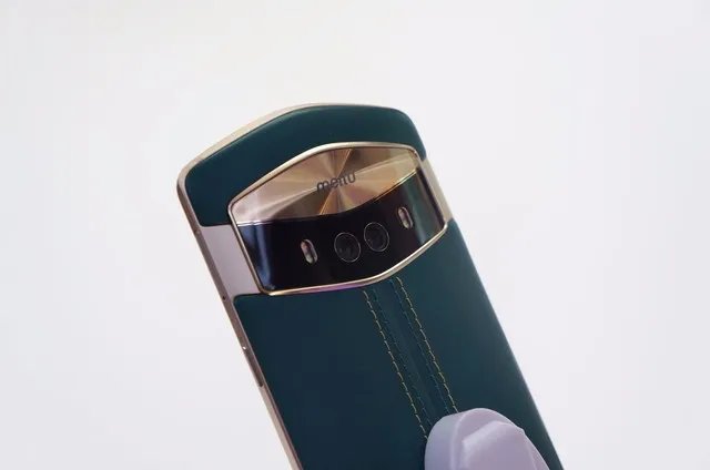 圣诞节不买会后悔 京东爆款手机就属它