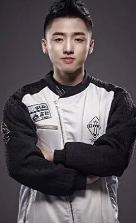 omg谢天宇家境如何