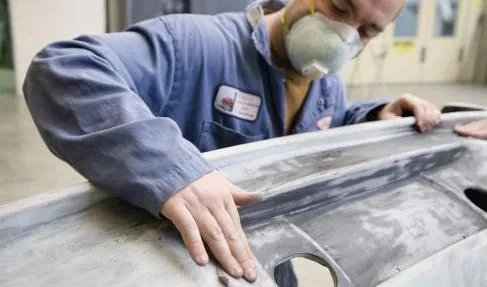 在4S店做油漆和去外面维修店做,质量上一样吗?