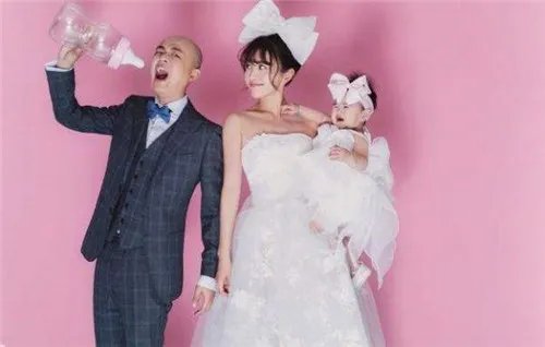 北京亲子婚纱照图片2017  亲子婚纱照怎么拍好看