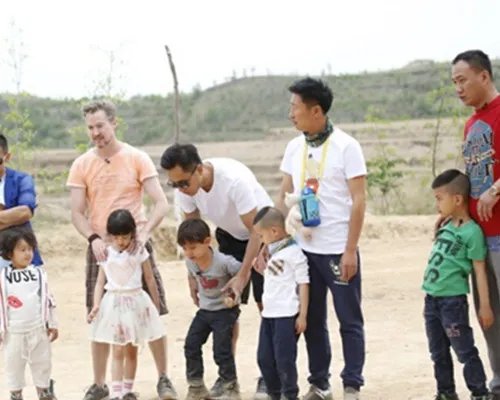 胡浩康刘诺一图片大全 霸道康少帅气暖男