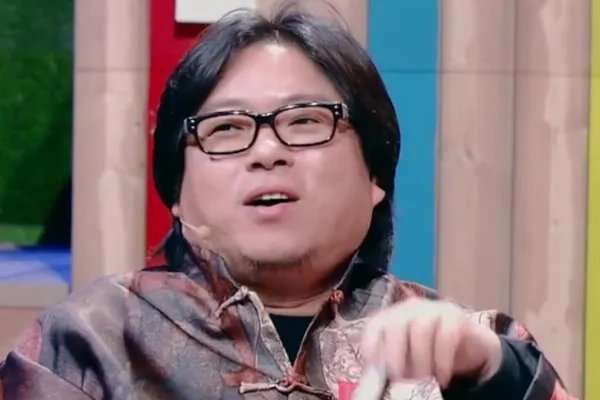 高晓松的几任老婆都是20多岁,为何婚姻都不长久?