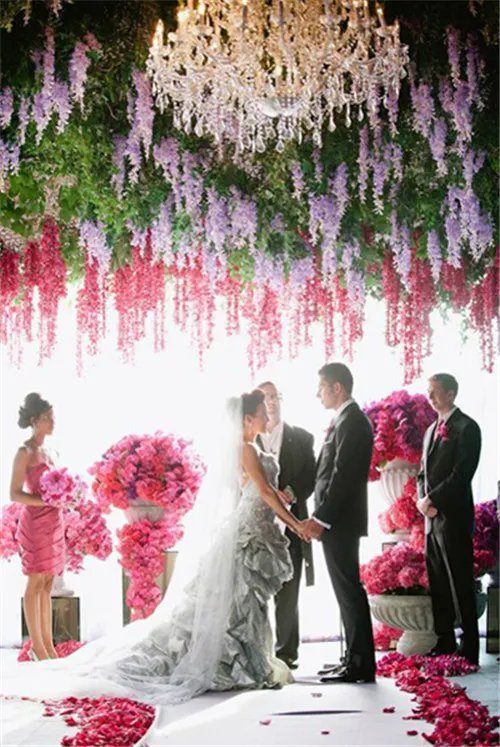 结婚司仪台词欣赏 请一个婚礼司仪多少钱