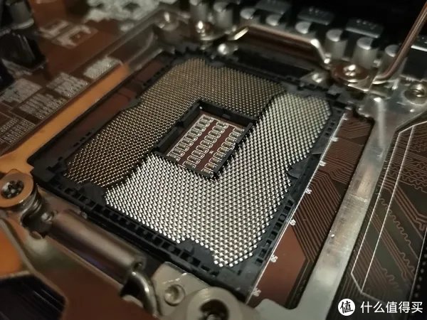 图吧垃圾佬的不归路——X99双路主板简评