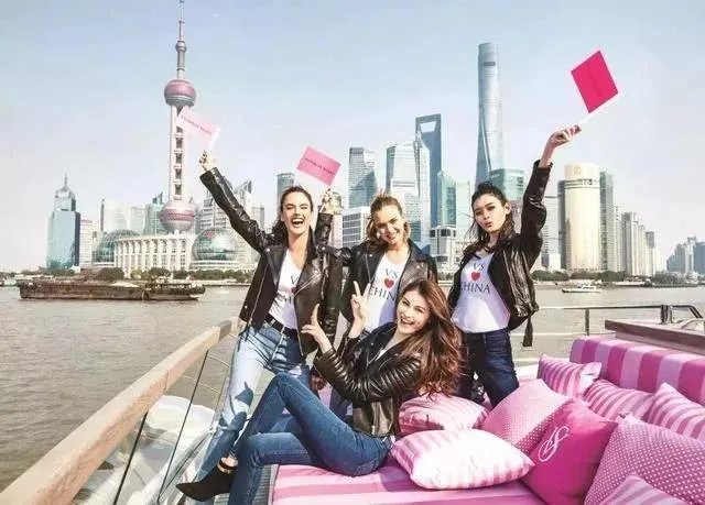 除了奚梦瑶摔跤，维秘还有什么亮点吗？