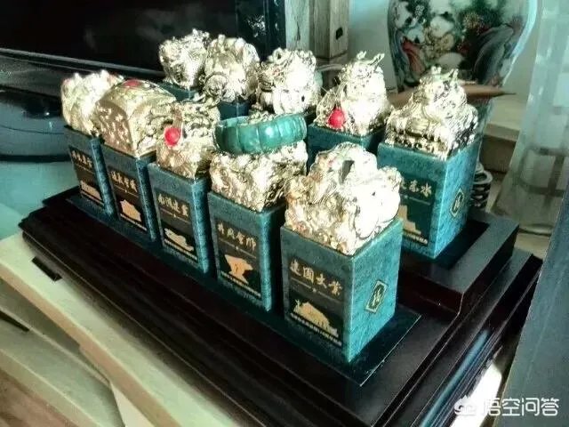 罗斯柴尔德财团是怎么割韭菜的?