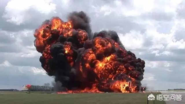 一名美国飞行员在乌克兰试乘苏-27时坠毁遇难,你怎么看?