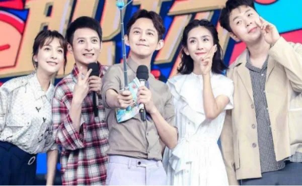 吴昕和李维嘉是什么关系,为什么两人的鼻子那么像?