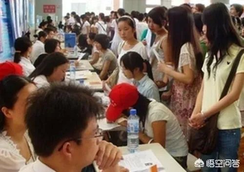 应届毕业在哪儿投简历