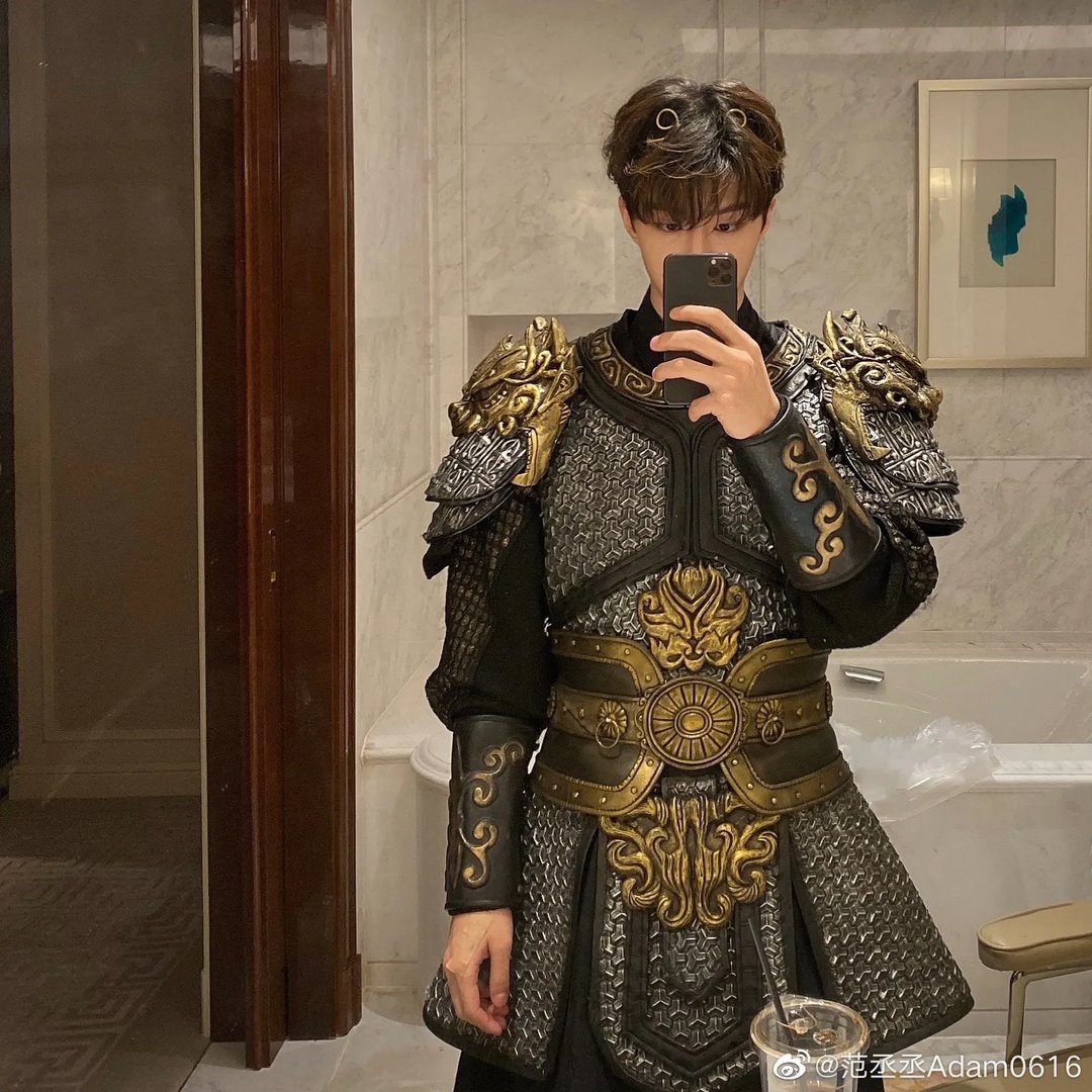 范丞丞没认出张小斐，是如何高情商回应的？