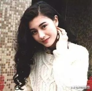 谁手机里有美女美景图片，能不能分享让大家看看？