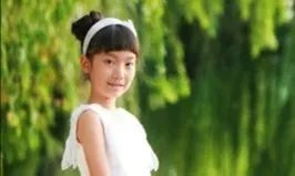 15岁女孩跳楼砸死父亲，她为何要跳楼？