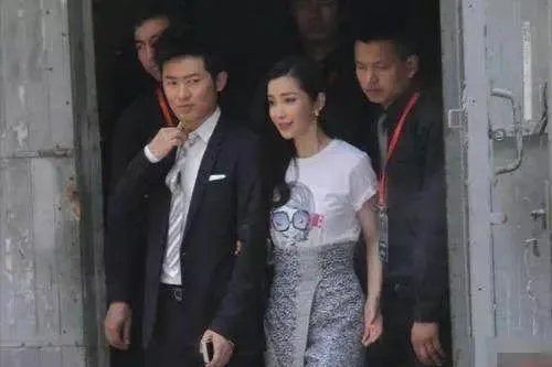 任泉和李冰冰的关系已经不再是秘密，任泉对李冰冰是哪种感情？