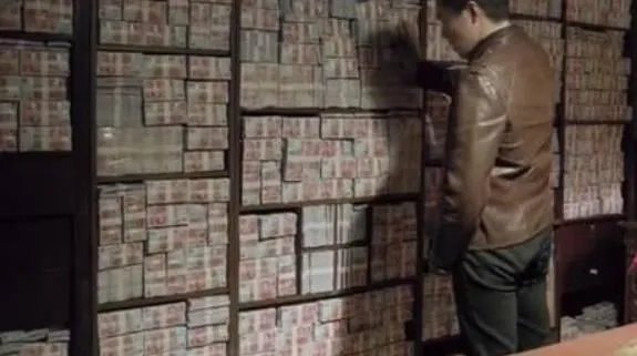 有什么稀有的彩钻吗？