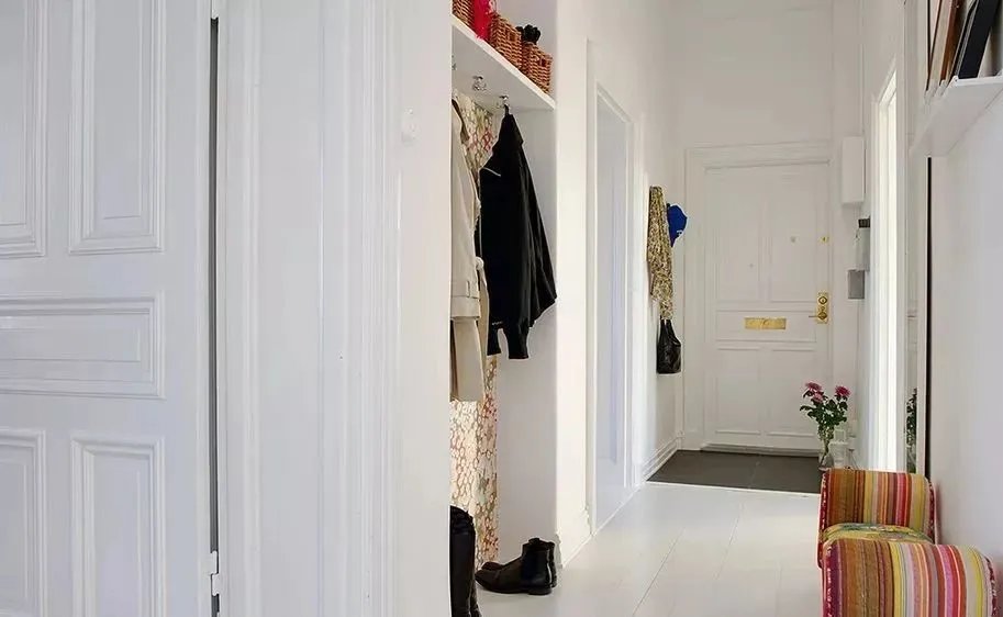 谁说小户型不能有衣帽间？照这样布局设计，把衣帽间塞进你的小家