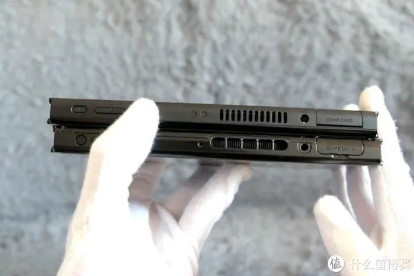 瞎摸瞎玩 篇二十八：来了来了，OLED来了——任天堂Switch OLED版本开箱与简单对比