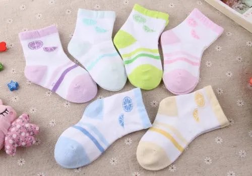 中国袜子十大名牌 2018十大的热销的袜子品牌推荐