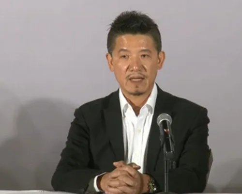 柯震东老爸是谁 柯震东父母个人资料家庭背景及照片