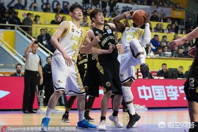 11年来首次在广厦队主场赢球,山东男篮胜在哪?