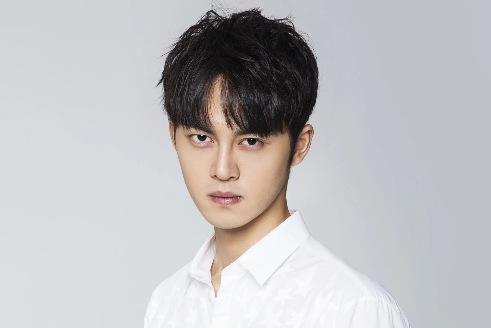 谢彬彬个人资料背景照片曝光 谢彬彬和阚清子什么关系在一起了吗