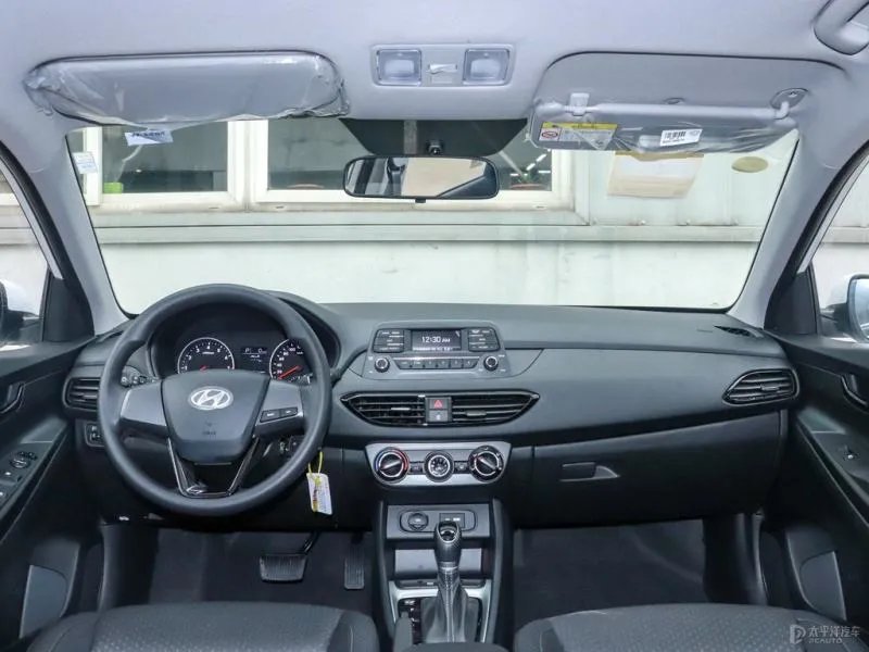 悦动三厢最低多少钱可以落地？悦动官方价