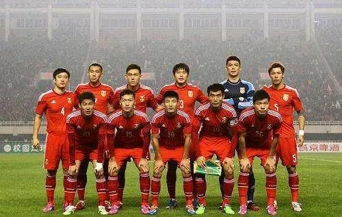 李铁带领的中国男足在东亚杯获得了季军，大家怎么看？