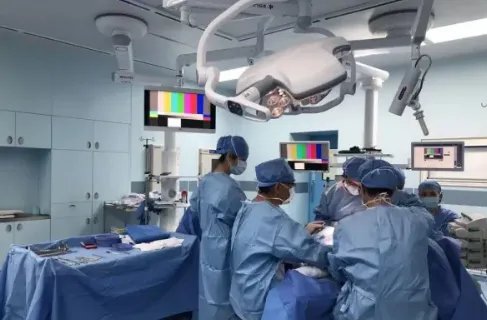 专家预计猴痘不会像新冠那样大流行，猴痘病毒的传染率如何？