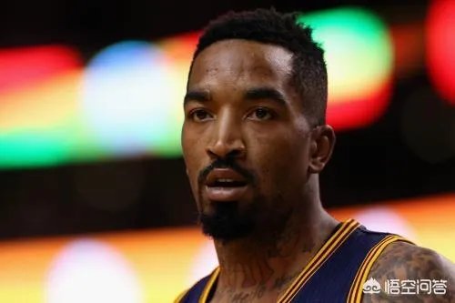 29分钟拿下31分！詹姆斯到底是不是一个得分手？