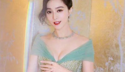 为什么范冰冰美容院开业还有众多明星到场祝贺？