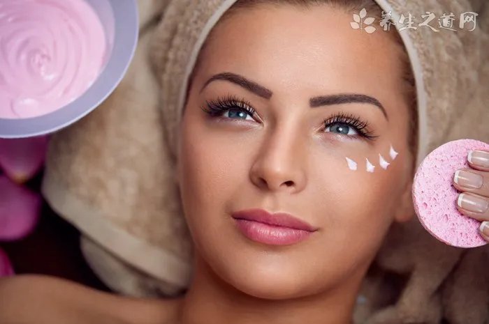 秋季怎样保养皮肤