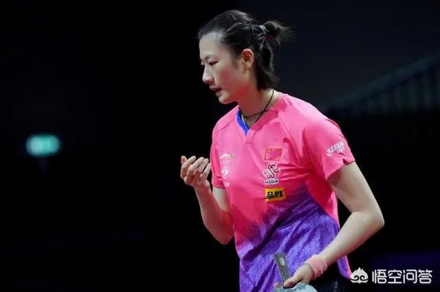 丁宁回应忘穿裙子是怎么回事？