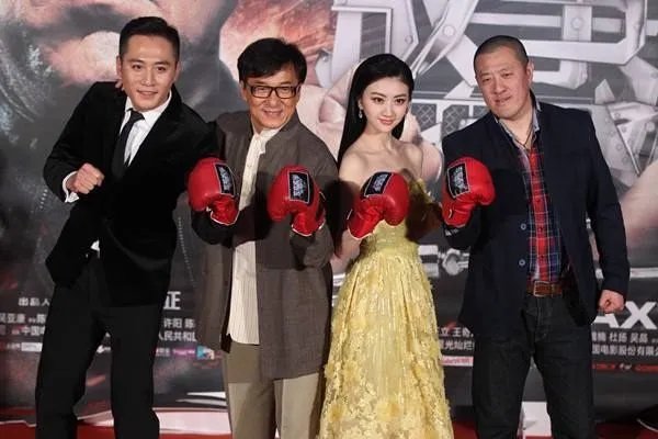 小龙女吴卓林一直跟吴绮莉生活，吴绮莉这个妈妈做得怎么样？